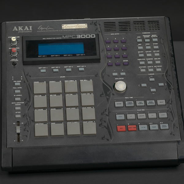 photo of J Dilla's MPC